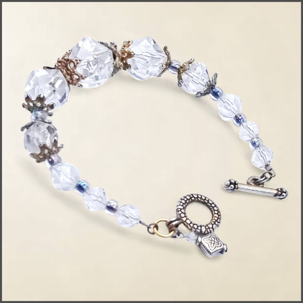 Clear Faceted Beads Bracelet with Toggle Clasp